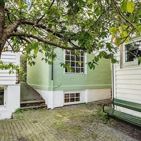 Det Gronne Huset I Verftsgaten Bergen