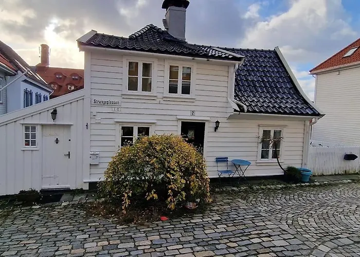 Det Gronne Huset I Verftsgaten Villa